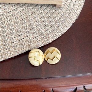 Vintage Monet ClipOn Earrings